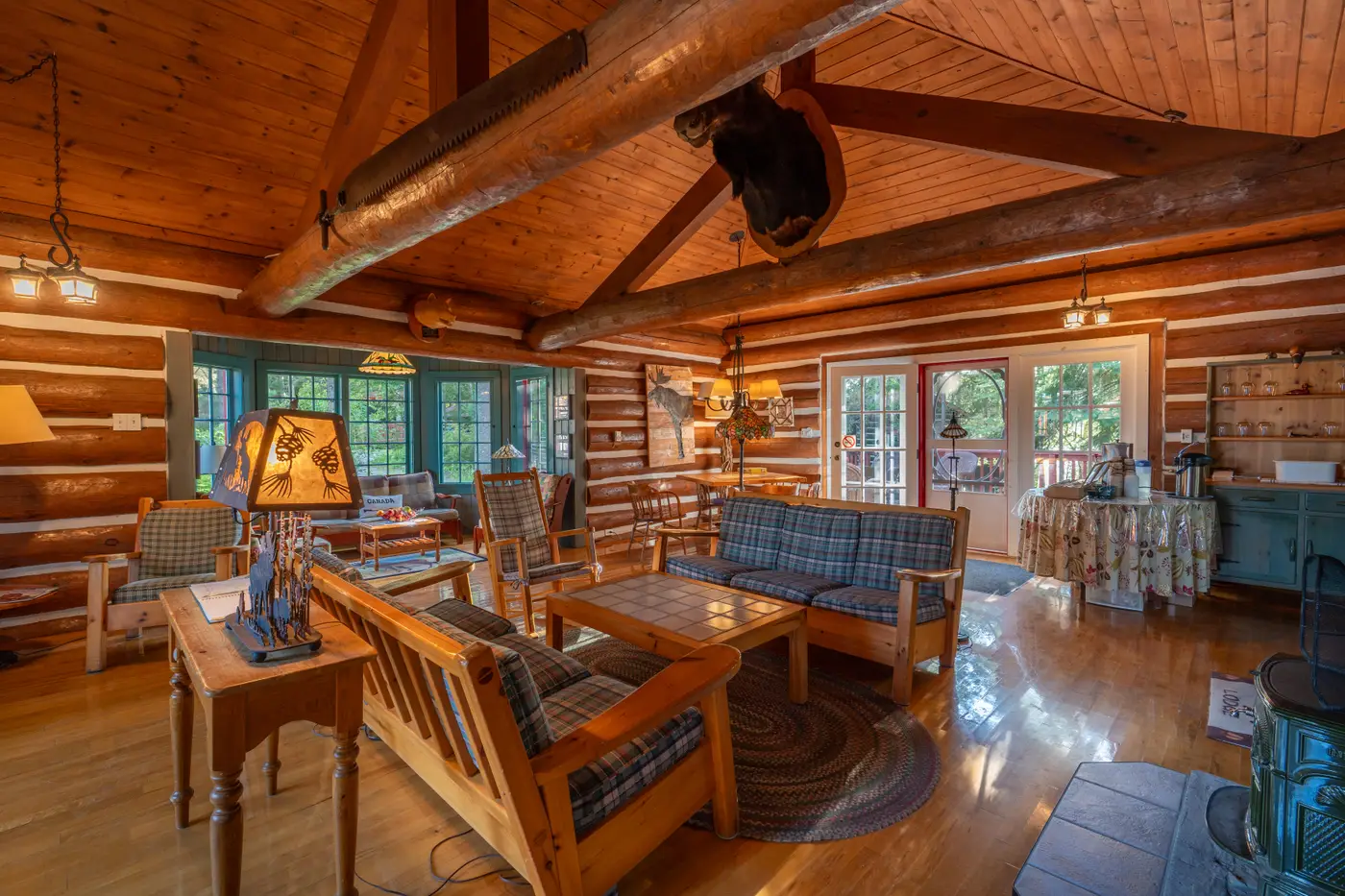 Guest Cabin featuring fresh coffee, tea, snacks, and games.