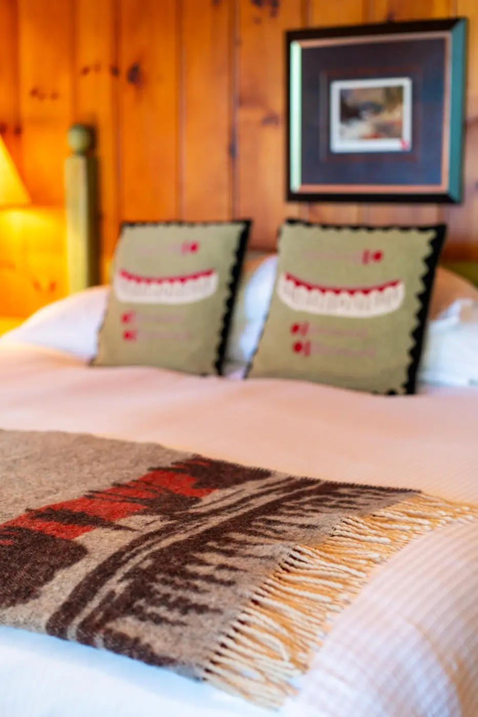Cabin bed at Killarney Lodge in Algonquin Park.