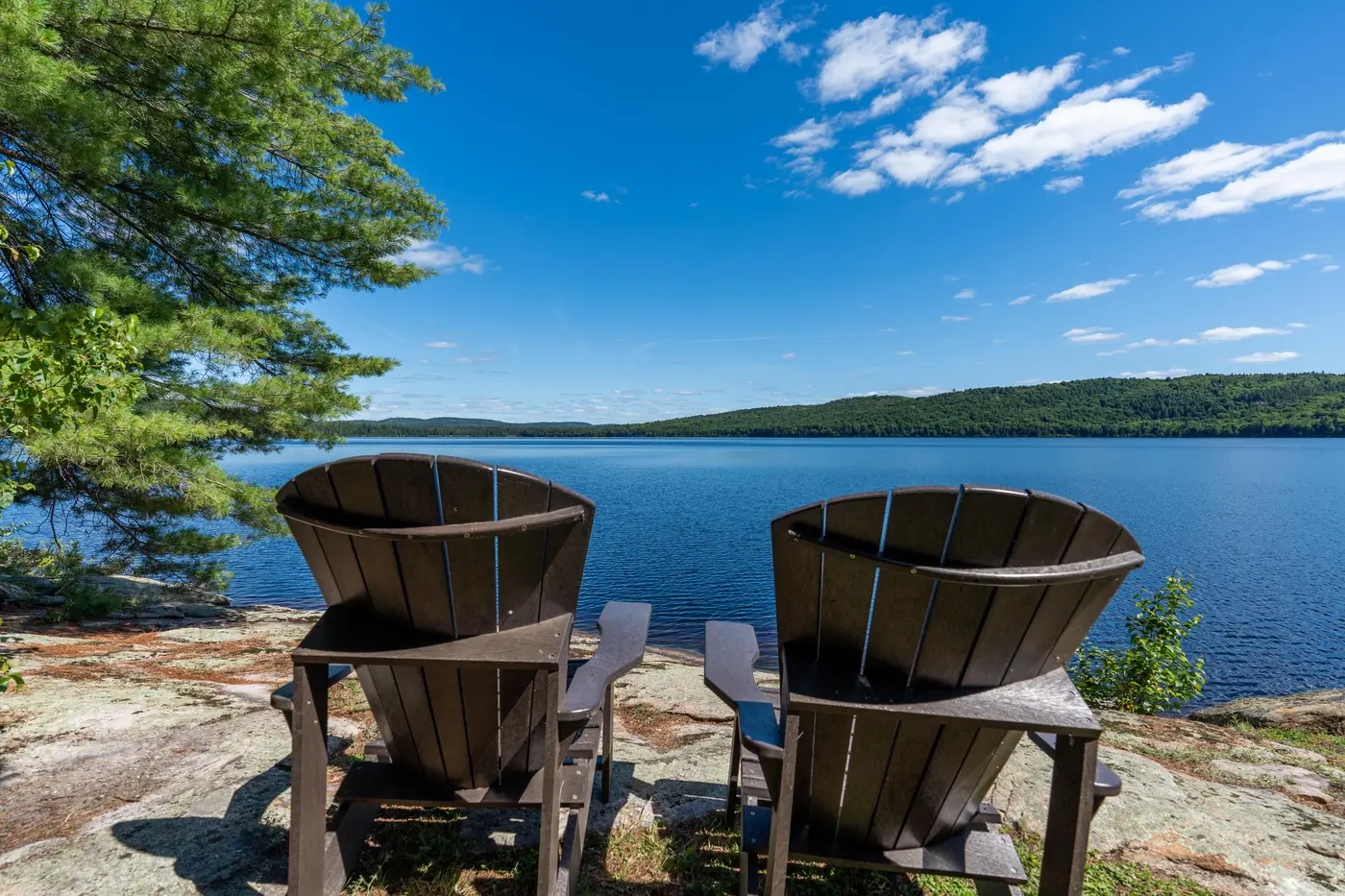 A quiet retreat for two at Killarney Lodge in Algonquin Park.