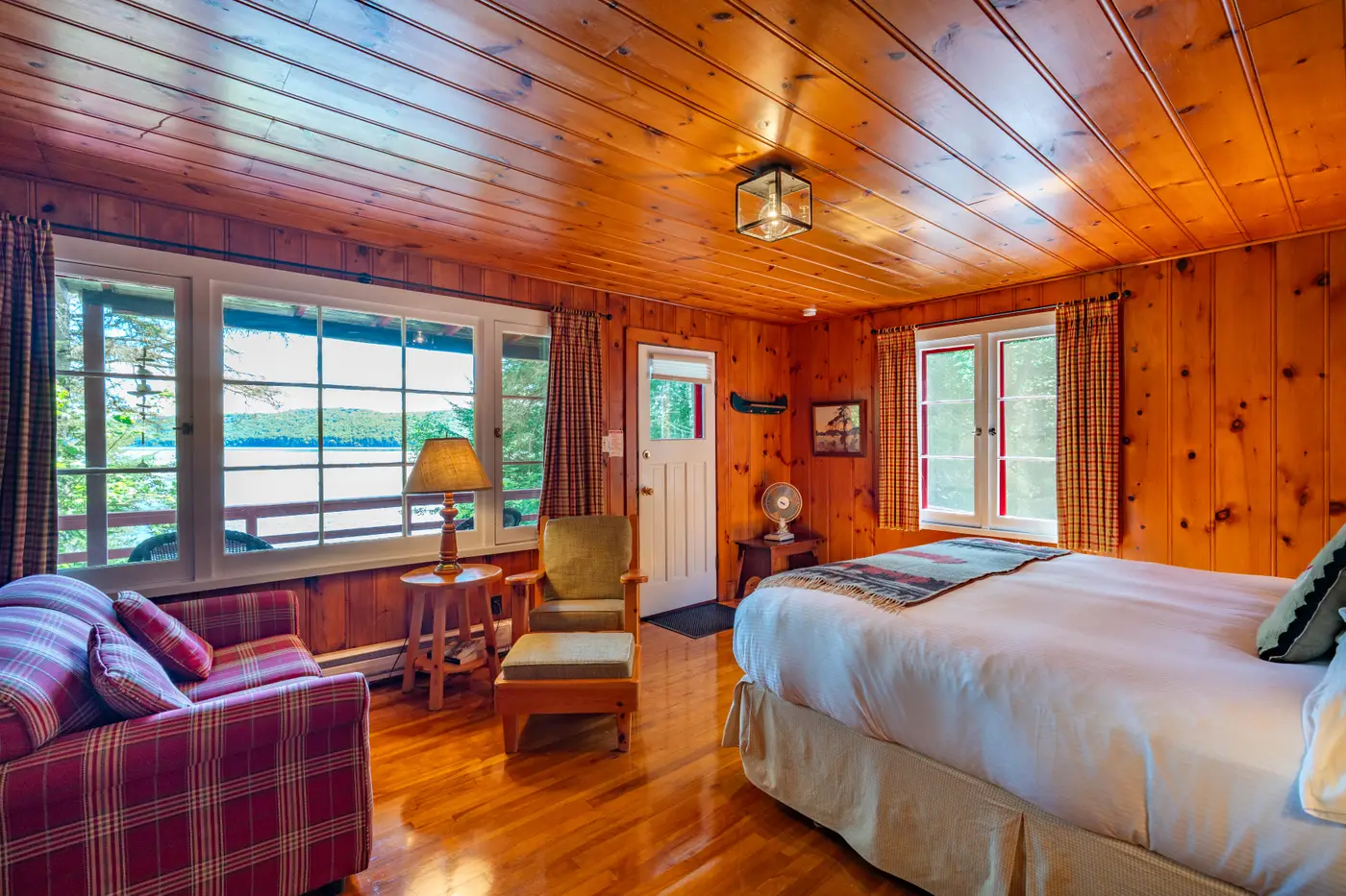 Bedroom in Main Lake Cabin at Killarney Lodge in Algonquin Park.